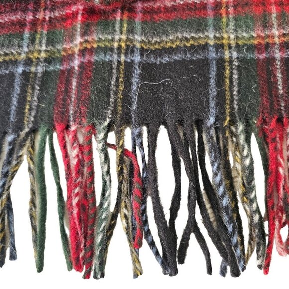 Prince of Scots Highland Tartan Tweed Scarf Wrap Fringed 100% Wool 61 x 12 Inch - Picture 7 of 9